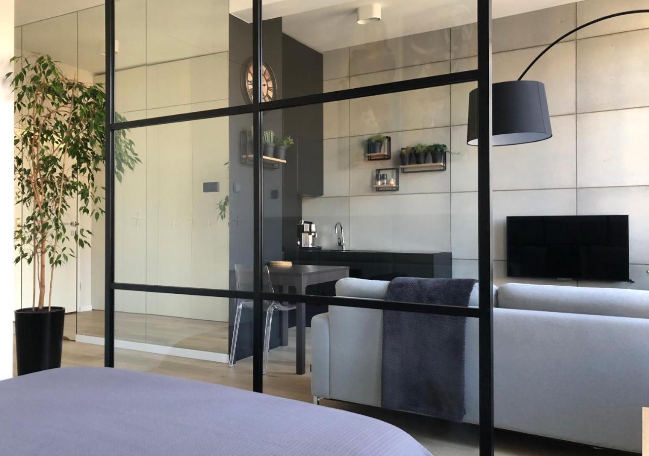 Apartment Neon Loft Bukowskiego Bialystok